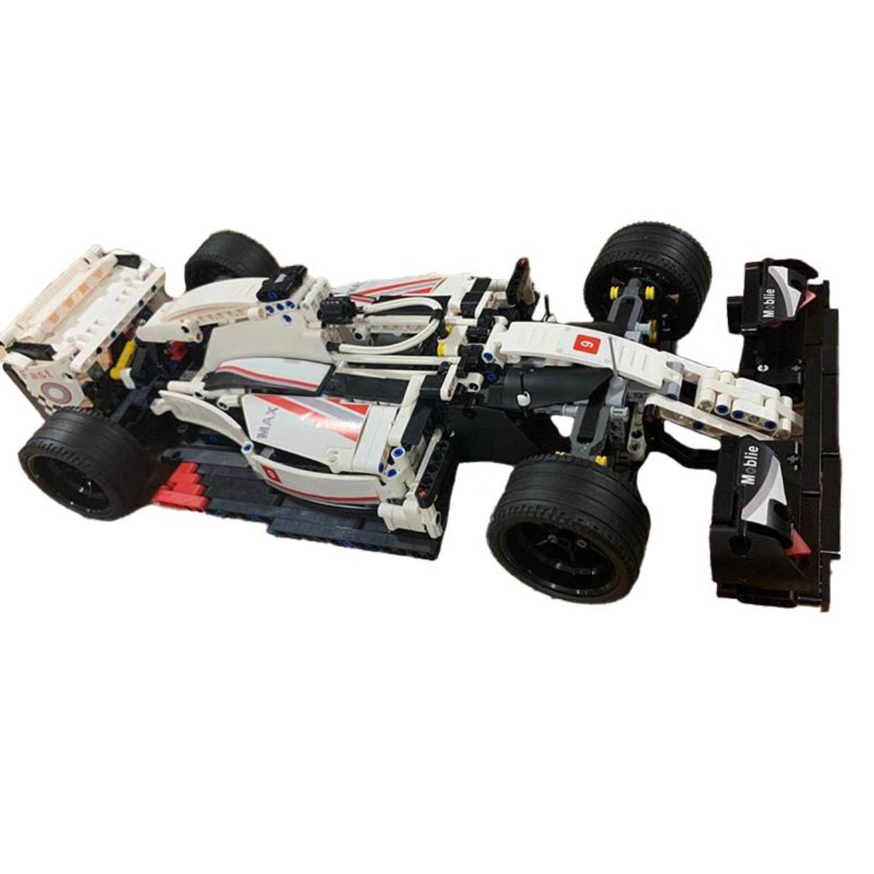 voiture de course F1